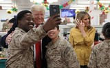 [ẢNH] Tổng thống Donald Trump trông cực kỳ 