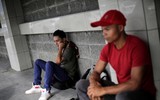 [ẢNH] Hành trình gian khổ của đoàn người di cư Honduras đang đổ về biên giới với Mỹ