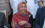 [ẢNH] Nữ bị cáo người Indonesia vụ sát hại công dân Triều Tiên mang hộ chiếu Kim Chol mừng vui được thả