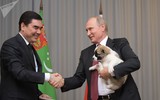 [ẢNH] Thú cưng, quà sinh nhật đặc biệt của Tổng thống Nga Vladimir Putin