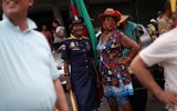 [ẢNH] Người dân Venezuela tìm kiếm niềm vui thường nhật