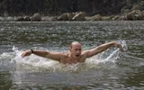 [ẢNH] Chặng đường 20 năm uy quyền của Tổng thống Nga Vladimir Putin