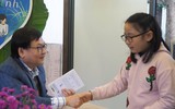 Phố sách Hà Nội chật kín người chờ nhà văn Nguyễn Nhật Ánh ký tặng sách