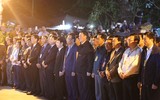Không ngại chen chúc, biển người dự lễ khai ấn đền Trần 2018