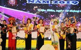 Lò Thị Vui đăng quang Người đẹp Hoa Ban Điện Biên 2019