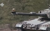 [ẢNH] Xe tăng Type 99 Trung Quốc khoe khả năng 
