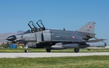 [ẢNH] Tiêm kích Thổ Nhĩ Kỳ từng bắn hạ 8 Su-27SK hỏng nặng khi hạ cánh