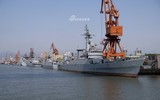 [ẢNH] Trung Quốc bán chiến hạm 