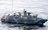 [ẢNH] Nga bất ngờ chuyển giao xuồng cao tốc Raptor tối tân cho Syria