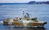 [ẢNH] Nga bất ngờ chuyển giao xuồng cao tốc Raptor tối tân cho Syria