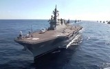 [ẢNH] Tàu sân bay Nhật Bản khoe hỏa lực không thua kém khu trục hạm