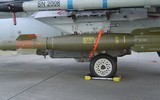 [ẢNH] Chỉ có ở Thụy Điển: JAS-39 ném bom GBU-12 để... chữa cháy rừng