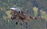 [ẢNH] Chỉ có ở Thụy Điển: JAS-39 ném bom GBU-12 để... chữa cháy rừng