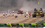 [ẢNH] Đội Việt Nam 3 đạt thành tích tốt trong vòng đấu cuối Tank Biathlon 2018