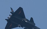 [ẢNH] J-20 Trung Quốc bất ngờ vươn lên vị trí tiêm kích tàng hình nhanh nhất thế giới