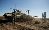 [ẢNH] Ly khai miền Đông Ukraine học tập chiến thuật sử dụng xe tăng của Syria