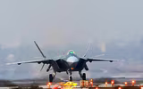[ẢNH] Trung Quốc học tập Nga đưa tiêm kích tàng hình J-20 tới Syria 