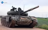 [ẢNH] Quân đội Syria tự làm khó mình khi để lọt lượng lớn xe tăng T-62M vào tay phiến quân