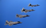 [ẢNH] Vì sao Mỹ lại che giấu kết quả đối kháng giữa F-22 và F-35?