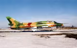 [ẢNH] Su-22 Việt Nam tiếp tục tung cánh bay bảo vệ bầu trời tổ quốc