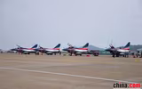[ẢNH] Tiêm kích J-10 Trung Quốc bốc cháy tại Nga khi chưa kịp biểu diễn