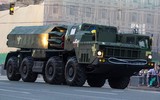 [ẢNH] Ukraine duyệt binh khoe sức mạnh quân sự không thua kém Nga