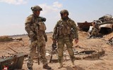 [ẢNH] Toan tính của Nga khi bất ngờ cho thủy quân lục chiến đổ bộ lên bờ biển Syria