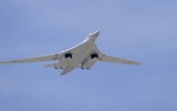 [ẢNH] Nga gây sốc khi dự định biến Tu-160 thành máy bay chở khách siêu âm