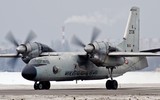 [ẢNH] Tai nạn hy hữu: Máy bay vận tải An-26 đâm An-32 khi hạ cánh