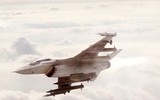 [ẢNH] Chưa cần AGM-158, Israel vẫn có vũ khí đủ sức xuyên thủng S-300 Syria