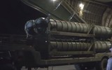 [ẢNH] Không phải Nga, lực lượng bí ẩn nào đang vận hành tổ hợp S-300 của Syria?