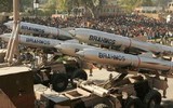 [ẢNH] Trung Quốc đã nắm được bí mật tên lửa chống hạm siêu âm BrahMos của Ấn Độ?