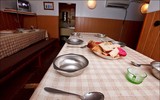 [ẢNH] Tàu hải quân kỳ lạ hơn 100 tuổi vẫn chạy tốt của Nga