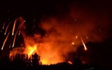 [ẢNH] Giả thuyết gây chấn động về nguyên nhân thực sự dẫn tới vụ nổ kho vũ khí Ukraine