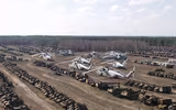 [ẢNH] Hàng ngàn phương tiện quân sự bị vứt bỏ sau thảm họa Chernobyl