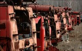 [ẢNH] Hàng ngàn phương tiện quân sự bị vứt bỏ sau thảm họa Chernobyl