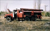 [ẢNH] Hàng ngàn phương tiện quân sự bị vứt bỏ sau thảm họa Chernobyl