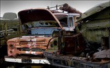 [ẢNH] Hàng ngàn phương tiện quân sự bị vứt bỏ sau thảm họa Chernobyl