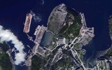 [ẢNH] Nga không thể tiếp tục đại tu, tàu sân bay Đô đốc Kuznetsov sẽ bị loại biên sớm?