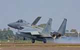 [ẢNH] Lực lượng không quân mạnh nhất Trung Đông đánh phá Houthi ở mức độ 