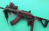 [ẢNH] Vũ khí bộ binh hiện đại do Việt Nam chế tạo tại Triển lãm Indo Defence 2018
