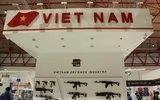 [ẢNH] Việt Nam xúc tiến xuất khẩu tàu tên lửa Molniya 1241.8 tại Triển lãm Indo Defence 2018
