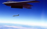 [ẢNH] Mỹ đã chuyển giao tên lửa AGM-158 JASSM cho Israel để diệt S-300 Syria?