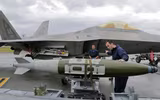[ẢNH] Chuyên gia Nga chê F-22 không có khả năng đánh đất và 