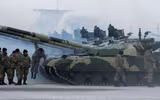 [ẢNH] Không quân Ukraine nhận loạt trang bị 