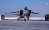 [ẢNH] Nghiêm trọng: 4 tiêm kích MiG-31 của Nga đồng loạt hạ cánh khẩn cấp, điều gì đã xảy ra?