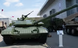 [ẢNH] Xe tăng T-72 