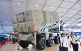 [ẢNH] Trung Quốc ra mắt tên lửa hành trình tấn công mặt đất siêu thanh 