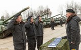 [ẢNH] Nga bàn giao xe tăng T-72B3 lắp ráp cùng đợt với T-90S/SK cho khách hàng đặc biệt