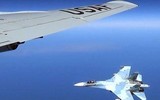 [ẢNH] Su-27 Nga bị chiến đấu cơ NATO 